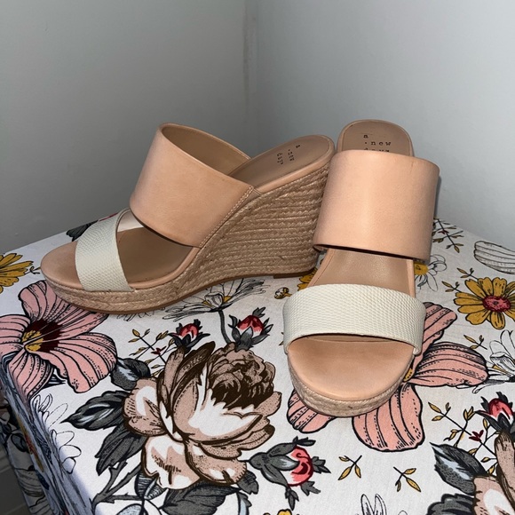 a new day Shoes - A New Day peach and white wedges 4.5 heel size 8